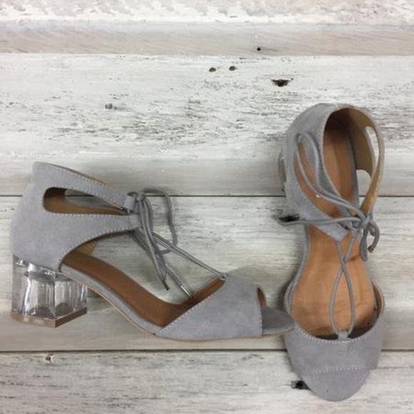 NIB Qupid Grey Le Clare Shoe - Picture 1 of 1